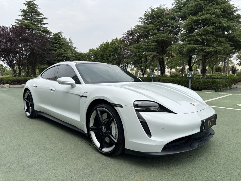 盐城22年保时捷Taycan2