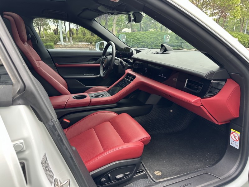 盐城22年保时捷Taycan6