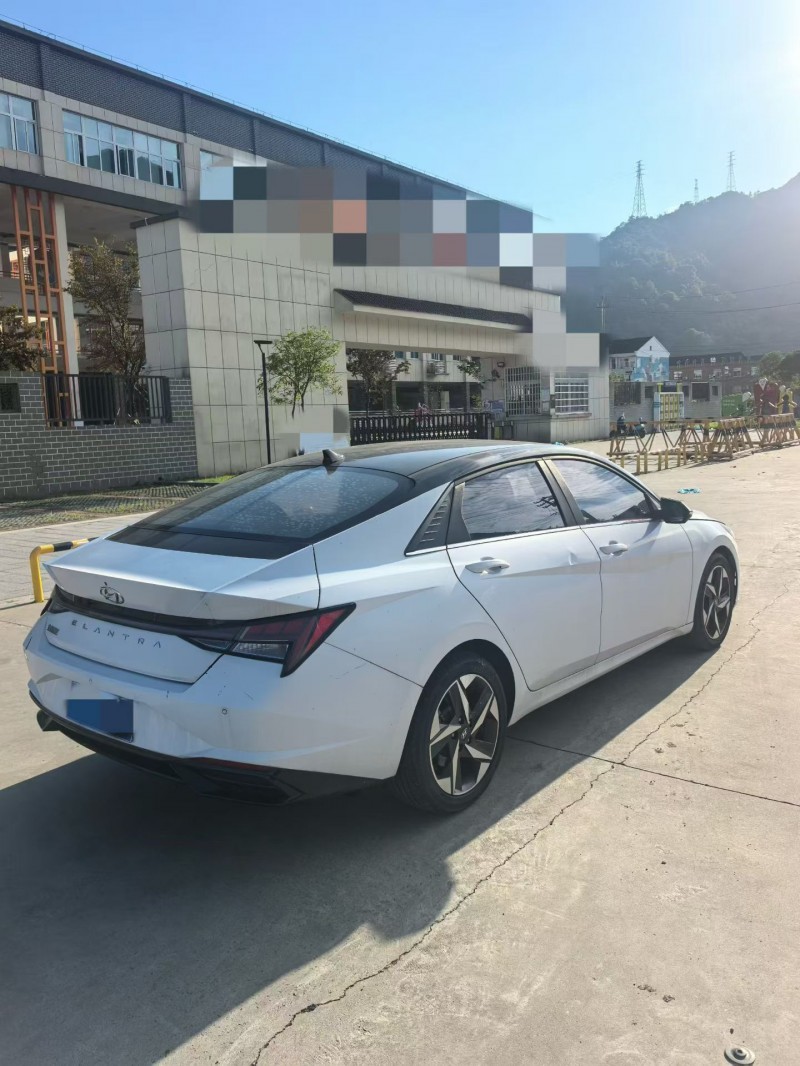 宁波21年现代伊兰特4