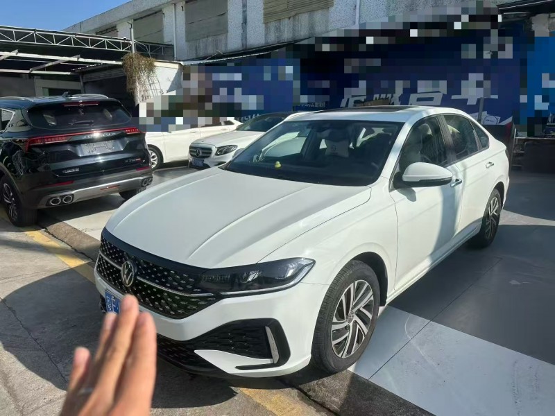 广州25年大众朗逸2