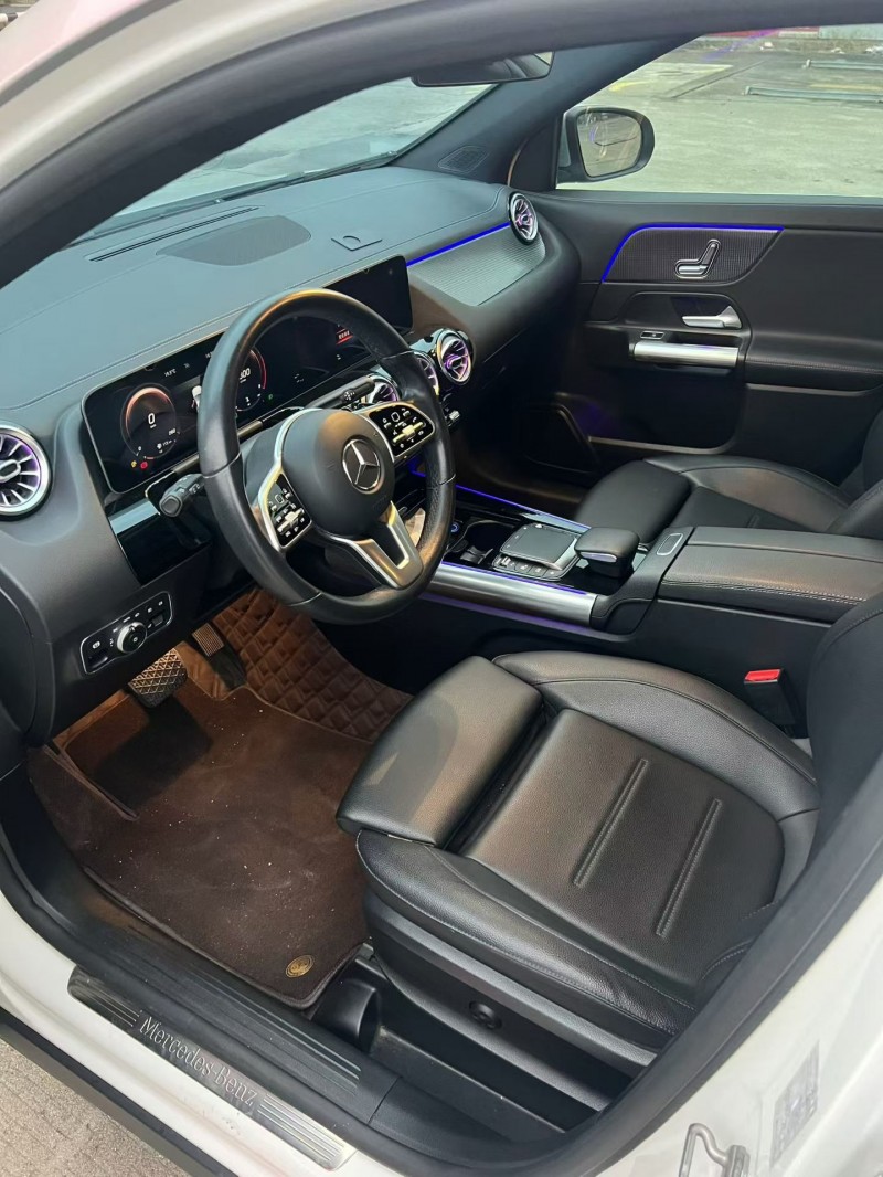 无锡21年奔驰GLA4