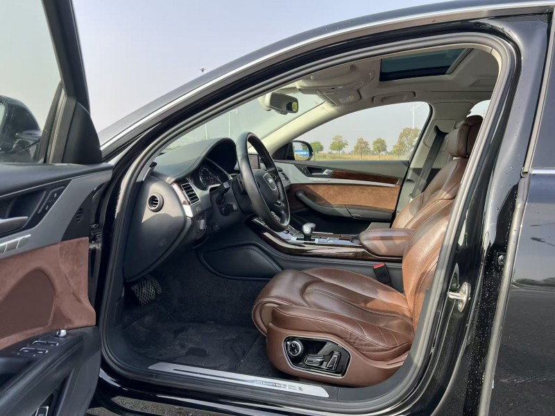 盐城17年奥迪A8L4