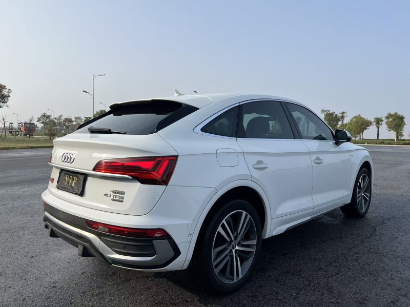 盐城21年奥迪Q58