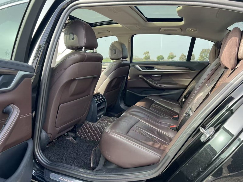 盐城19年宝马5系5