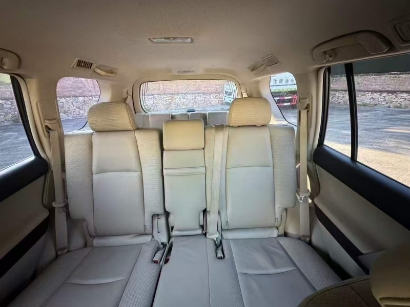 广州11年丰田普拉多6