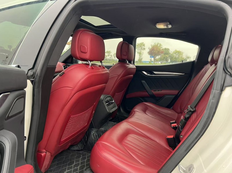 盐城22年玛莎拉蒂Ghibli5