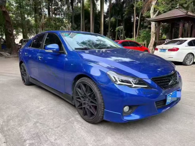 广州12年丰田锐志3