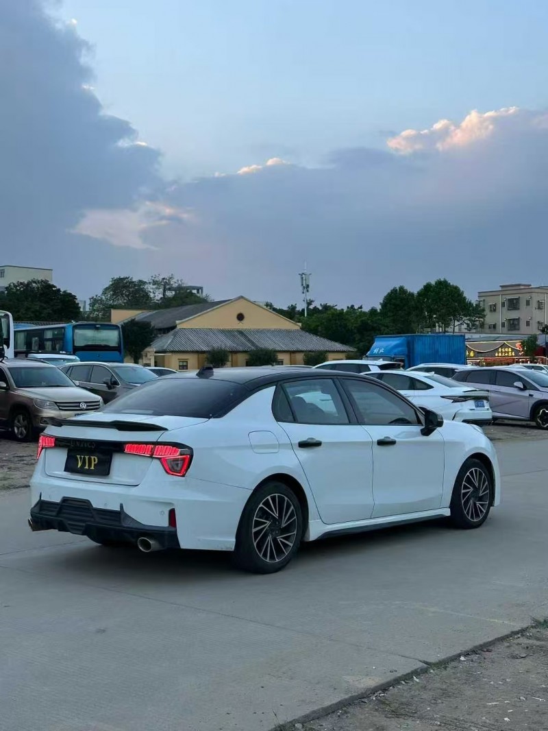 广州22年领克035