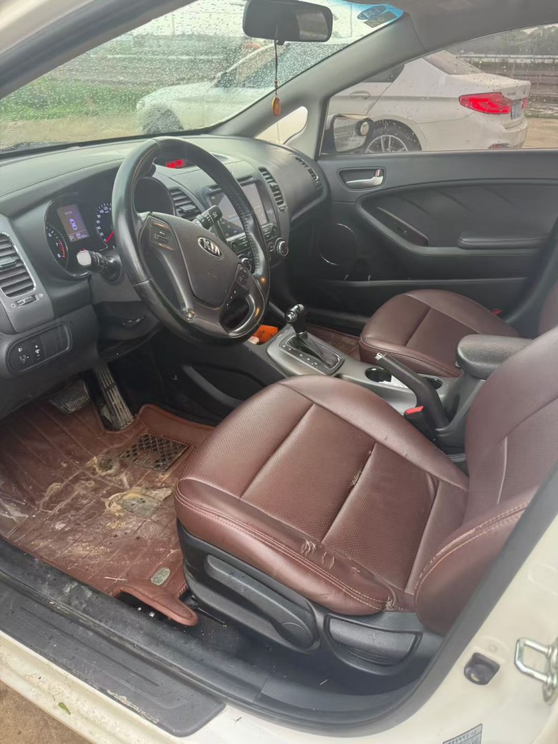 常州15年起亚K36