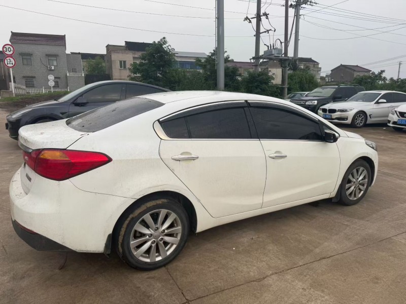 常州15年起亚K38