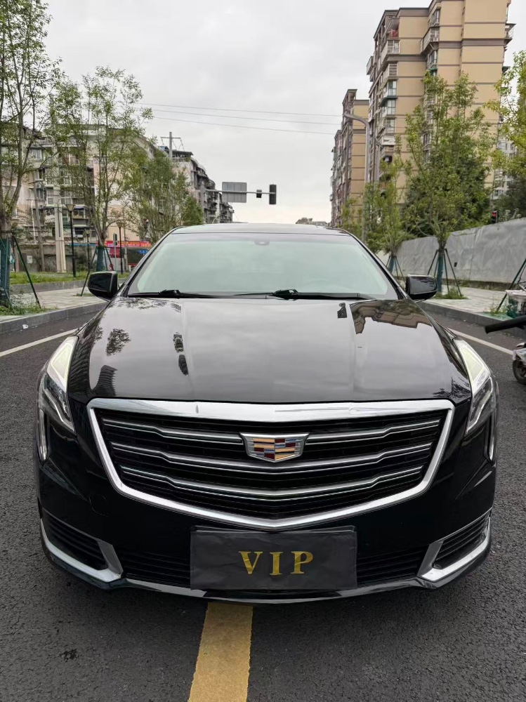 成都19年凯迪拉克XTS1