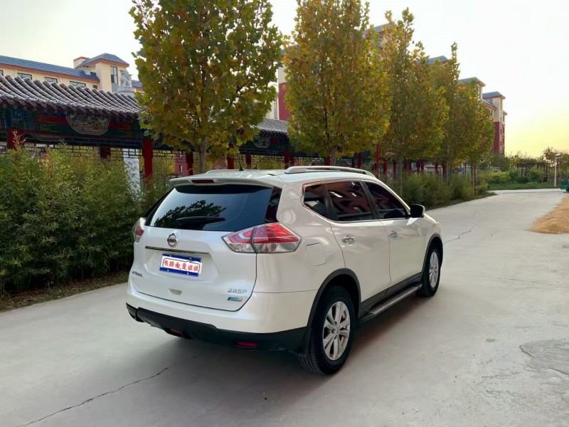 沧州15年日产奇骏4