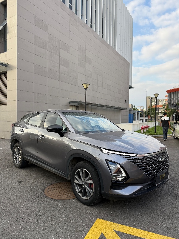 成都24年奇瑞欧萌达2