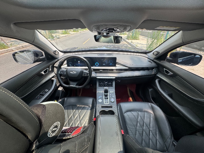 成都22年奇瑞瑞虎8