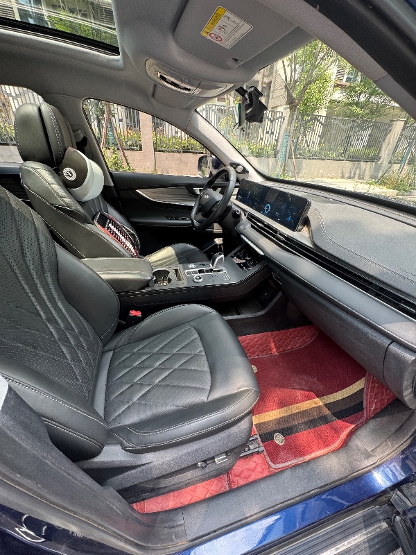 成都22年奇瑞瑞虎9