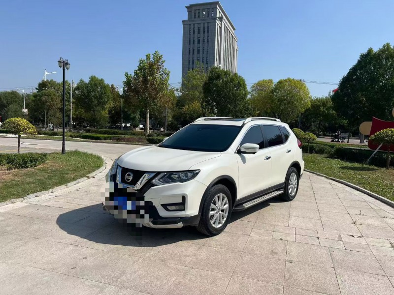 沧州21年日产奇骏2