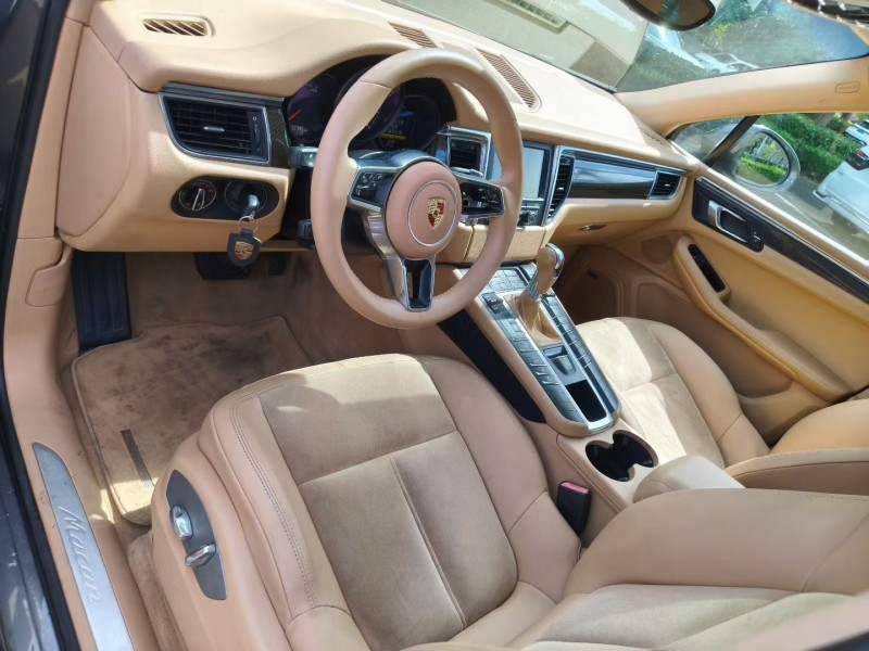 温州15年保时捷Macan4
