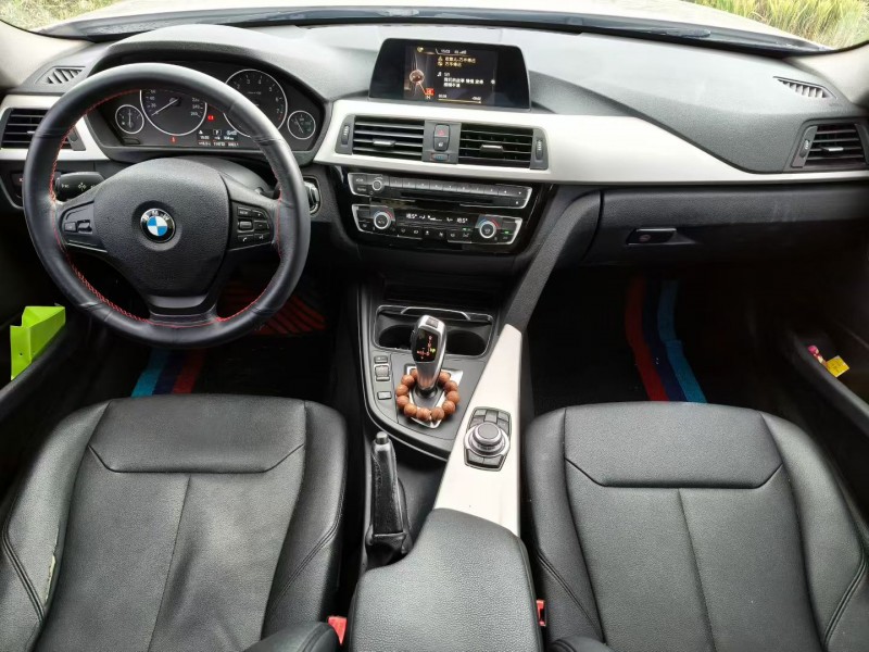 杭州16年宝马3系6