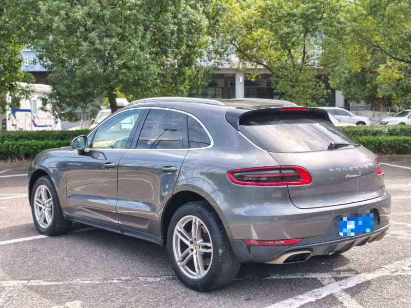 温州15年保时捷Macan7