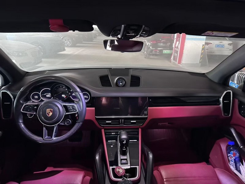 无锡22年保时捷卡曼6
