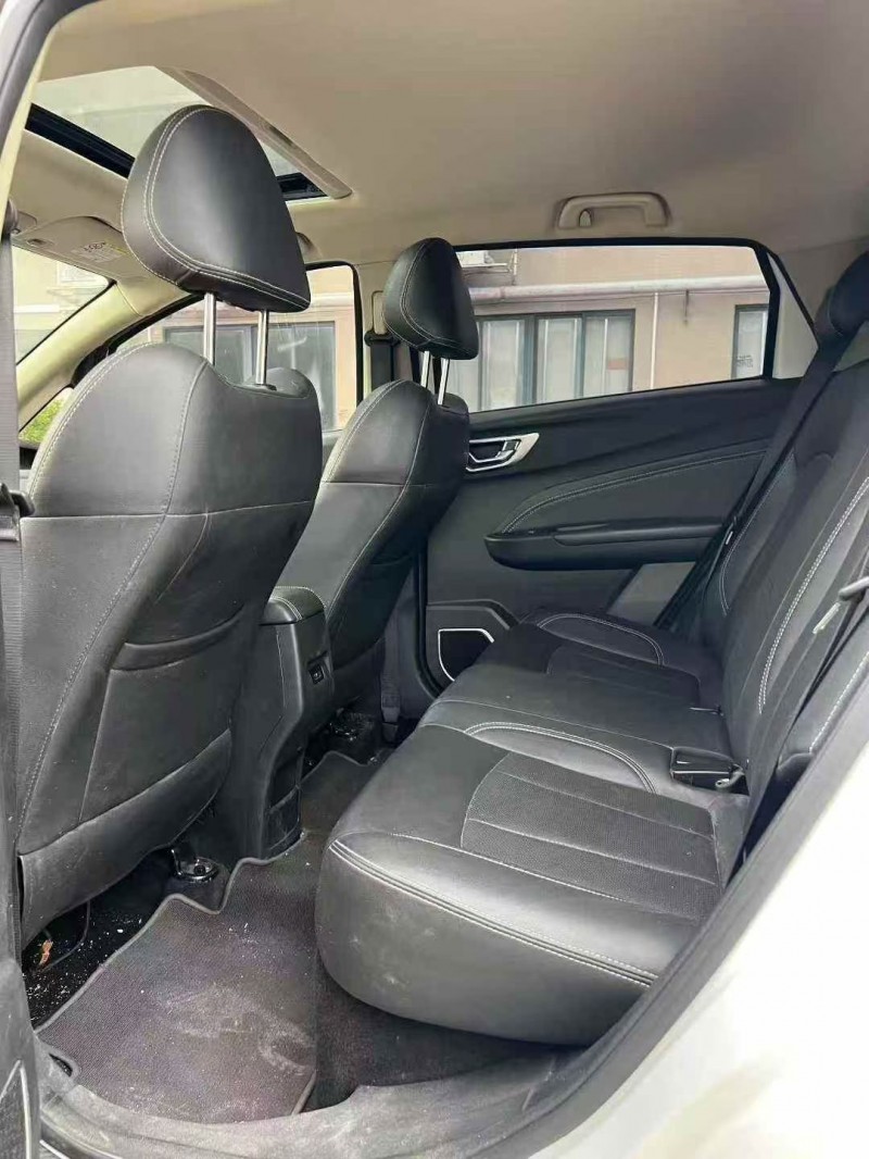 深圳19年吉利远景4