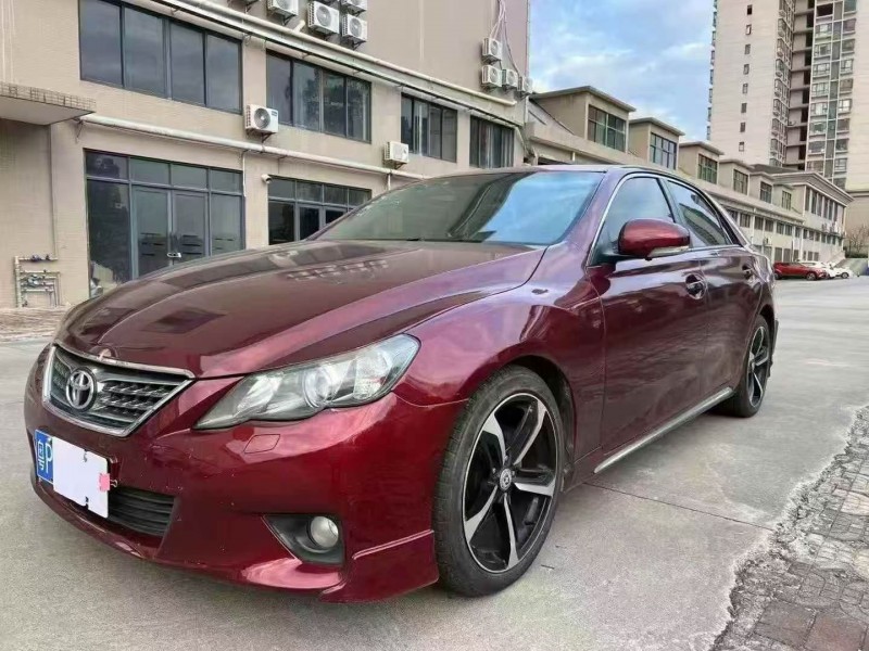 深圳12年丰田锐志2