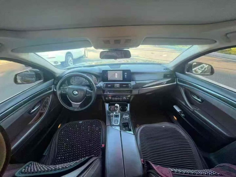 深圳15年宝马5系4