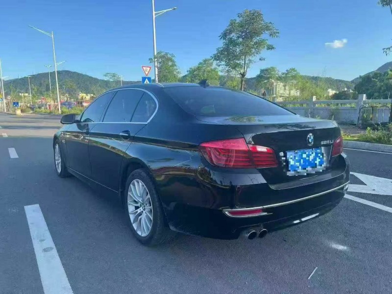 深圳15年宝马5系9