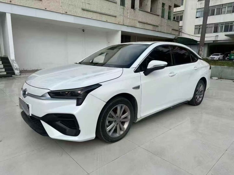 珠海23年传祺埃安S2