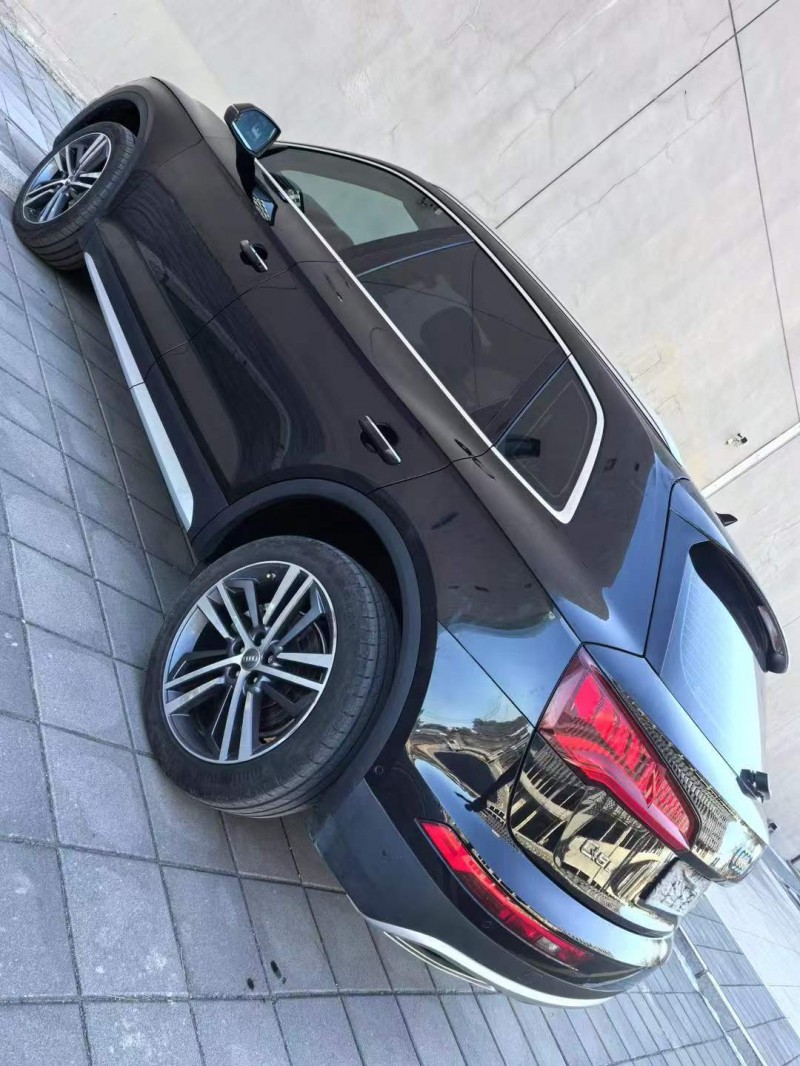 营口20年奥迪Q57