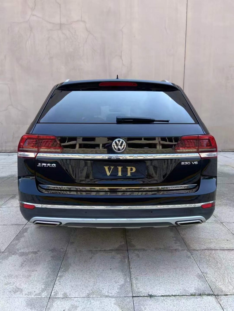 营口19年大众途昂5