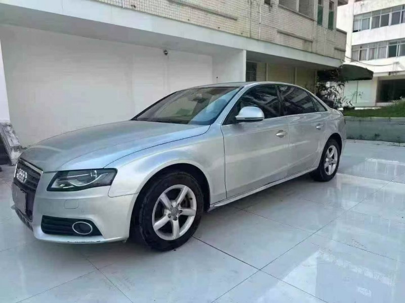 珠海12年奥迪A4L3