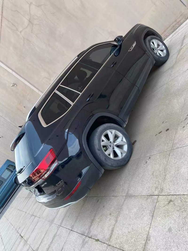 营口19年大众途昂5