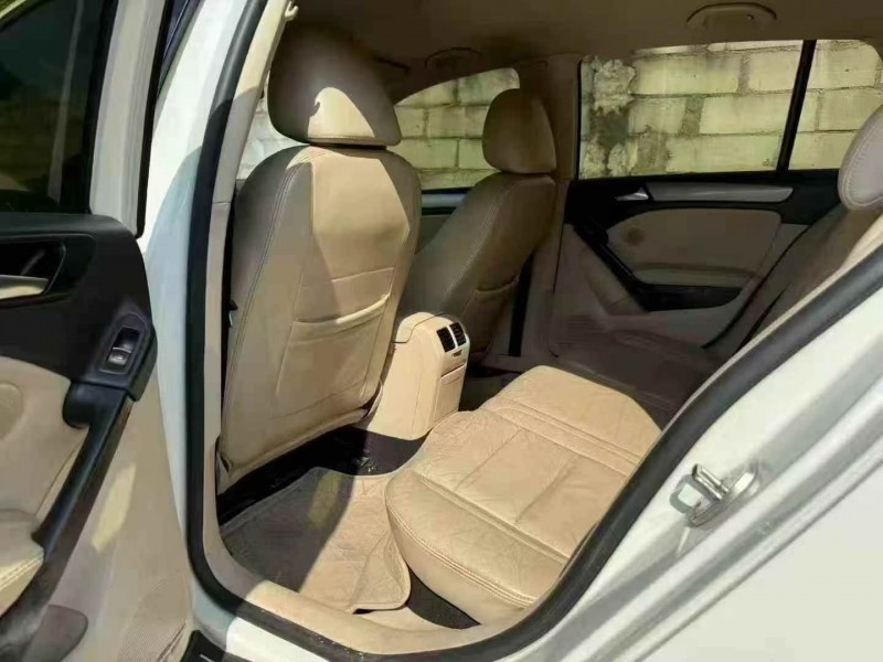 佛山14年大众高尔夫5