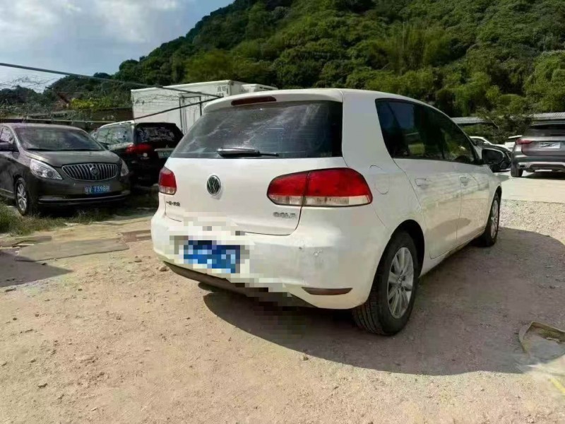 佛山14年大众高尔夫8