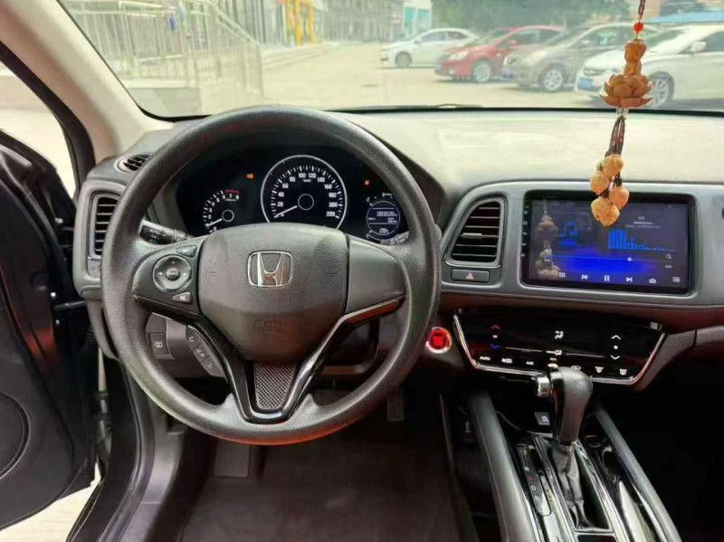 珠海19年本田缤智4