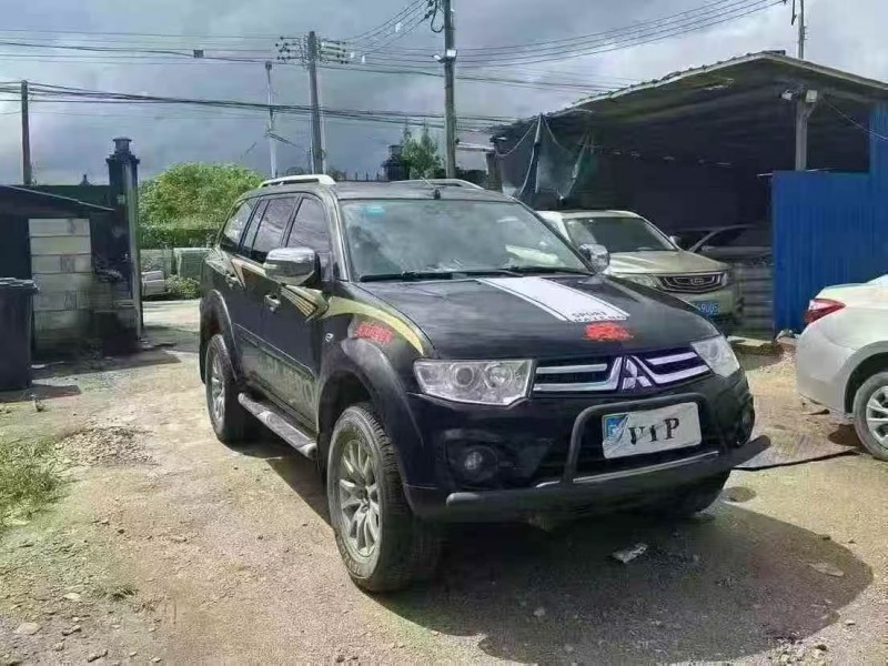 佛山16年三菱帕杰罗·劲畅3