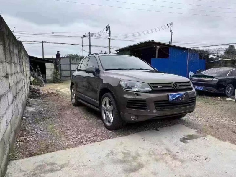 深圳14年大众途锐3