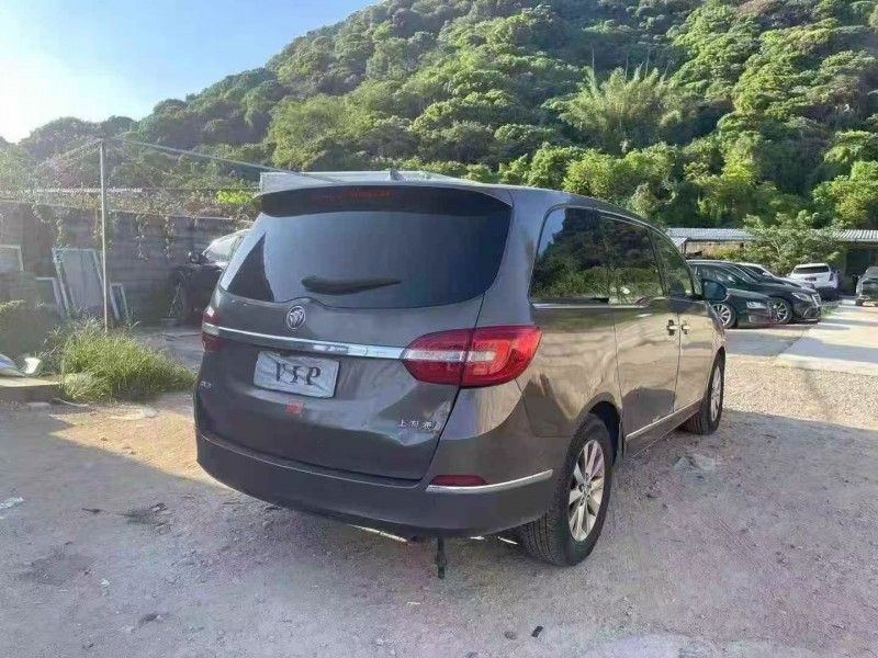 珠海15年别克GL88