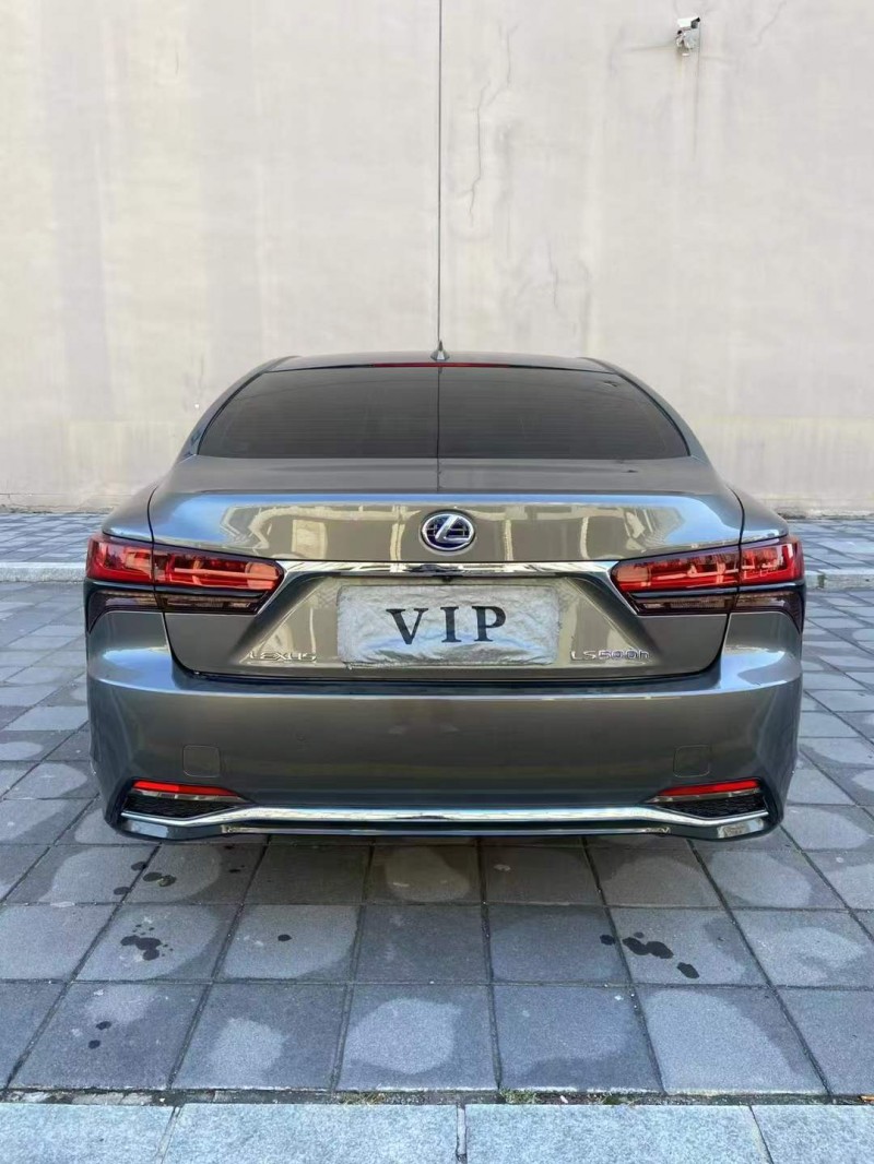 营口23年雷克萨斯LS5
