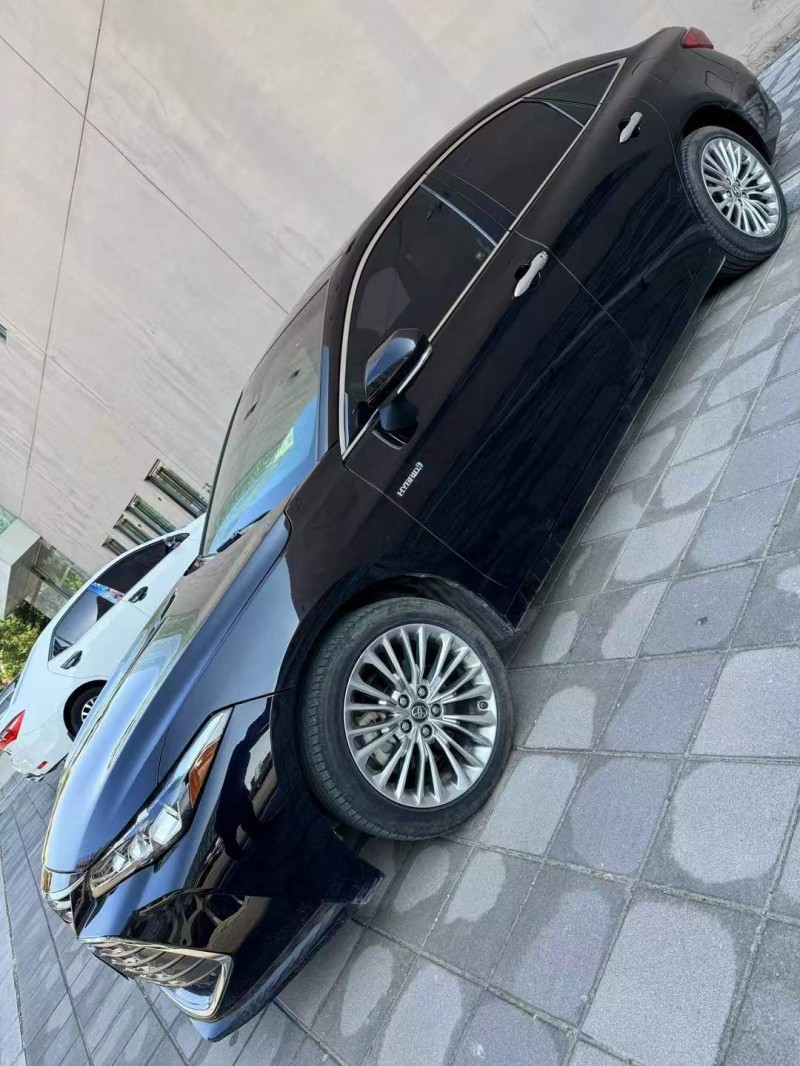 营口19年丰田亚洲龙6