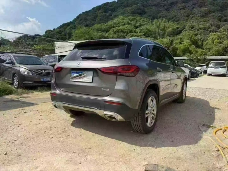 珠海22年奔驰GLA7