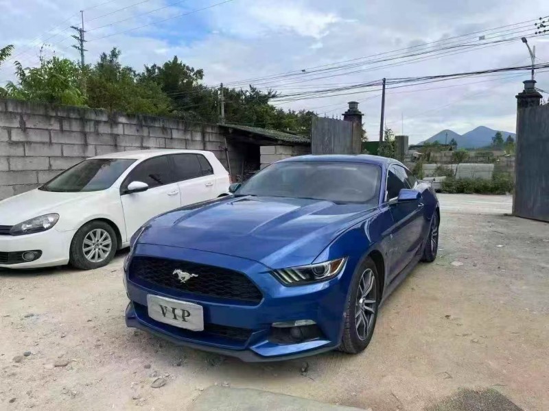 汕头17年福特野马3