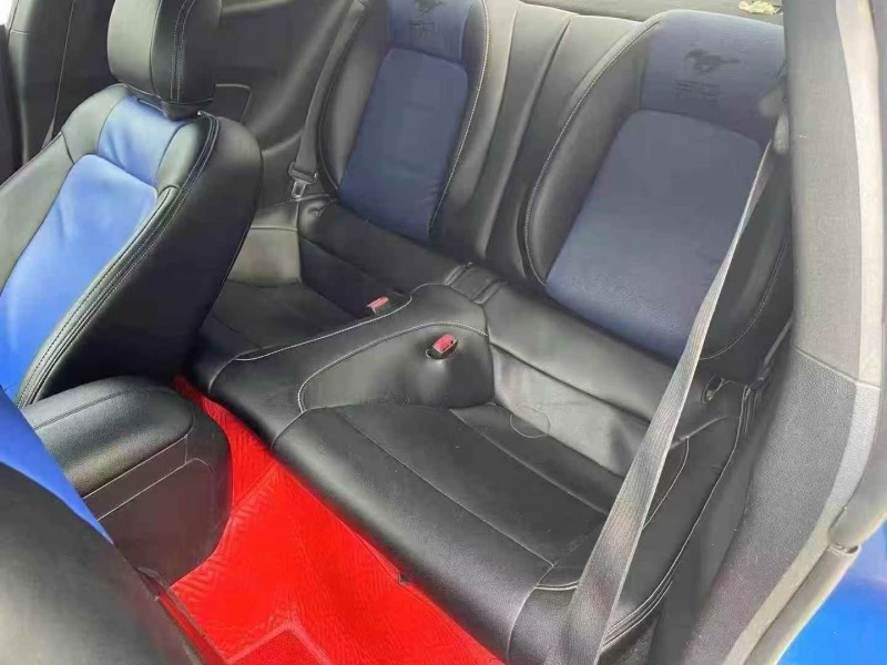 汕头17年福特野马6