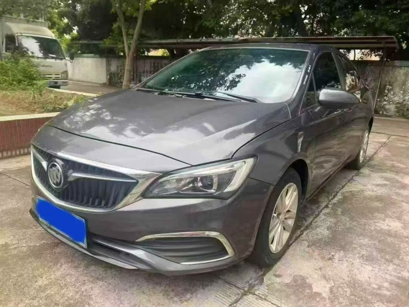 汕头18年别克威朗3