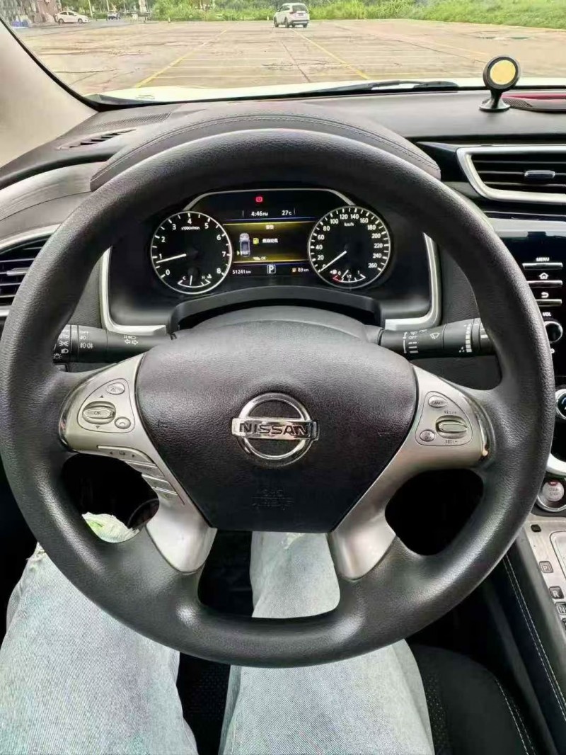 桂林18年日产楼兰4