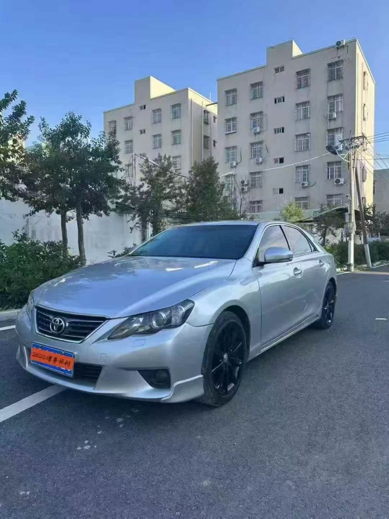 汕头13年丰田锐志3
