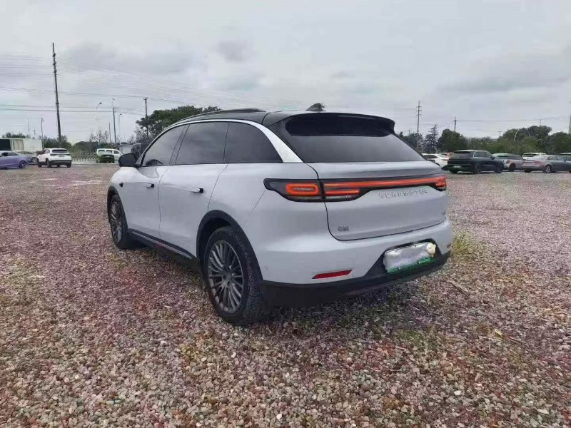 徐州24年零跑汽车C118