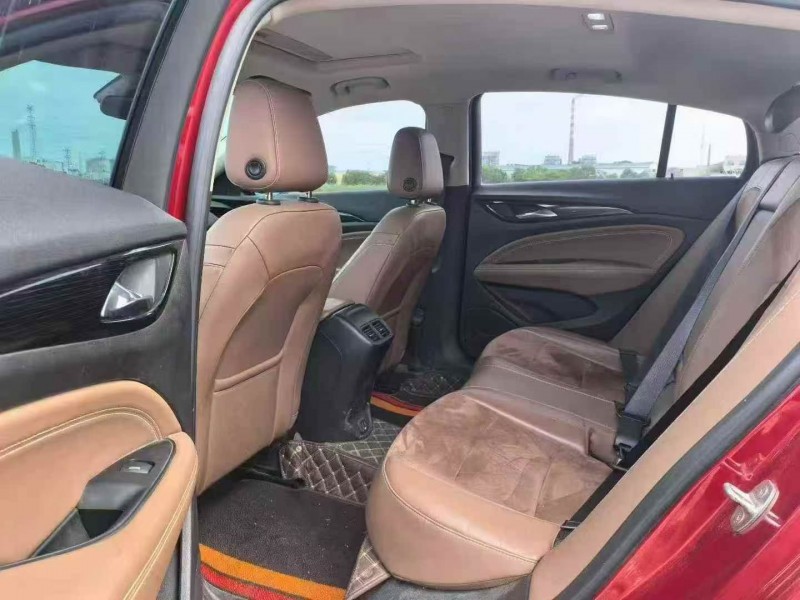 淮安19年别克君威6