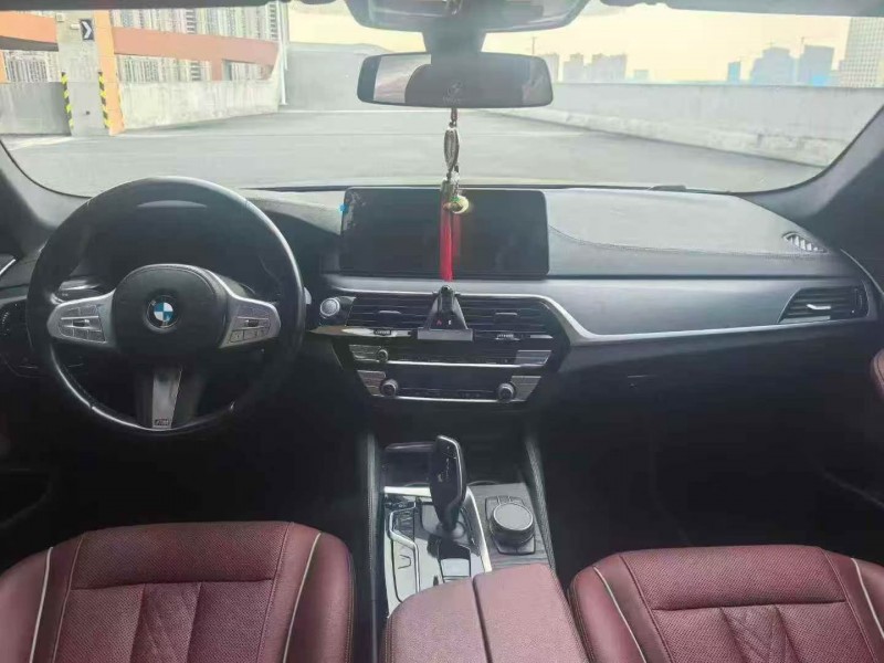 南通23年宝马5系5